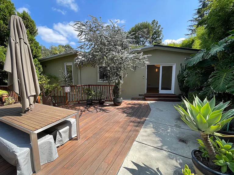 Canyon Oak Dr — Photo 47