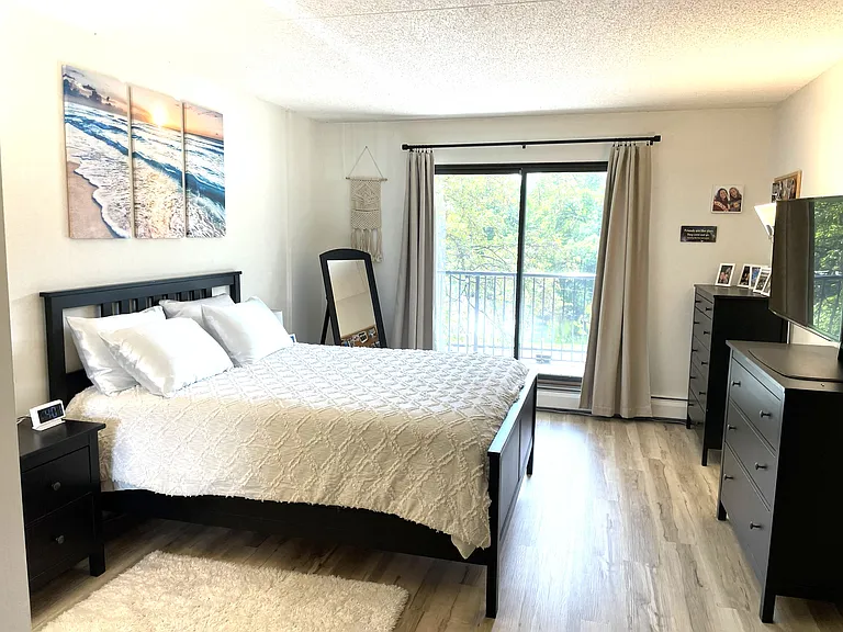 10511 Cedar Lake Rd #307 — Photo 23
