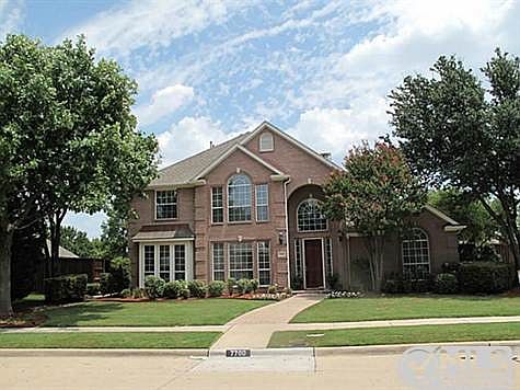 3rd image of 7700 Myrtle Springs Dr