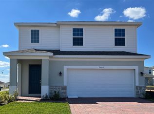 7020 Rolling Leaf Dr, Groveland, FL 34736