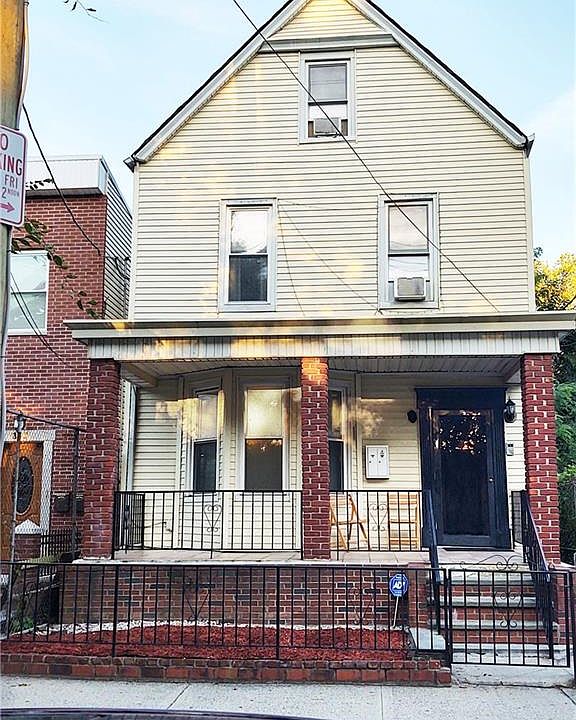 1st image of 362 Riverdale Ave