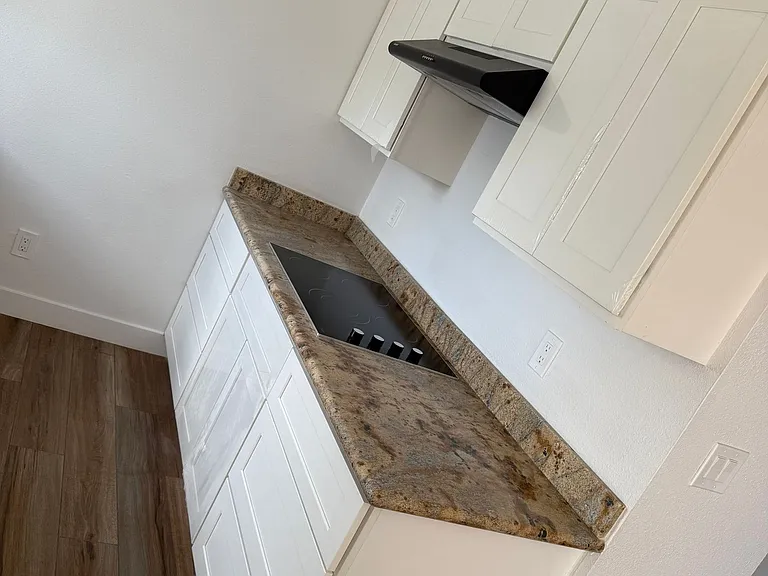801-805 Monarch Cir — Photo 17