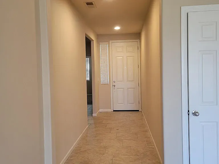 3457 Lansing Ave — Photo 4