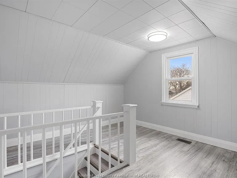 2653 Alexis Rd #UPPER — Photo 16