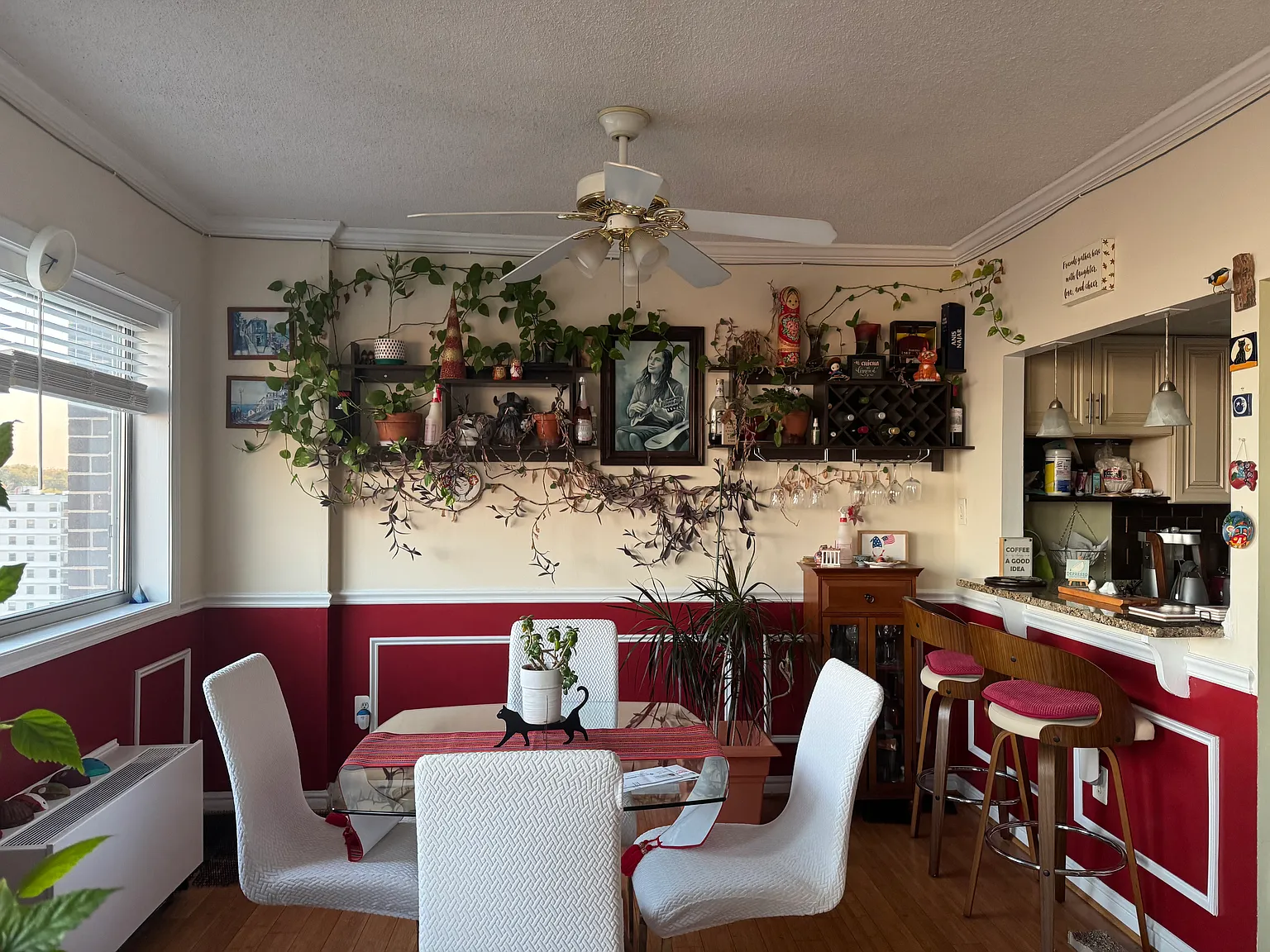 2 bed, 1170 sqft, $2,700 — Photo 3