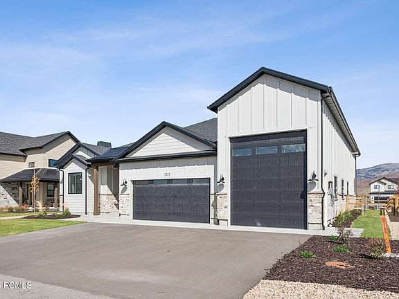 2nd image of 1373 Sage Way