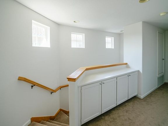 5th image of 2190 Esperanca Ave