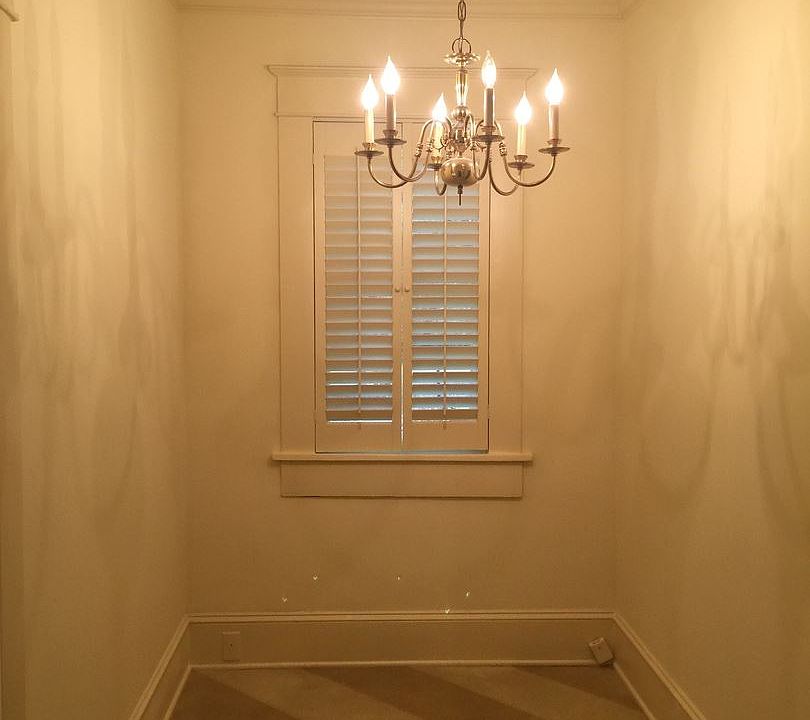 1st image of 845 Dudley Dr