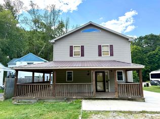 1016 Raceland Ave, Raceland, KY 41169