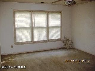5th image of 212 Rankin Ct