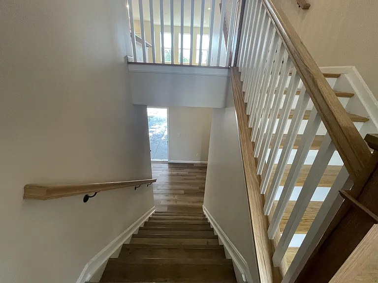 357 Volkert Ave — Photo 13