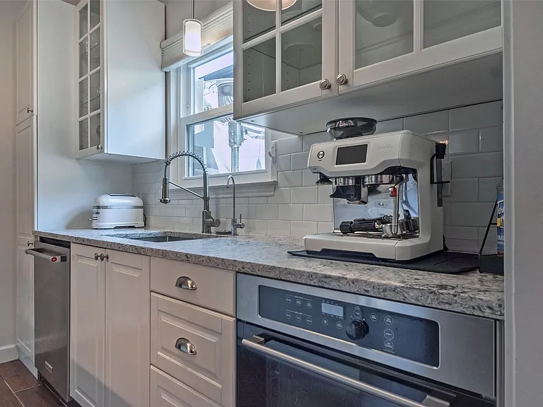 5701 Gaston Ave #8 — Photo 19