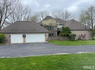 10711 Nutmeg Rd, Plymouth, IN 46563