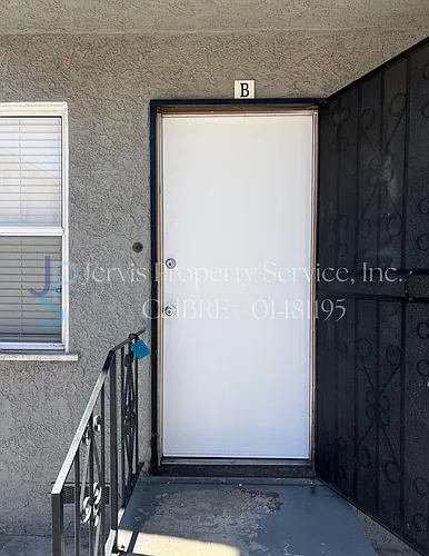 7116 Hood Ave #B Photo 1