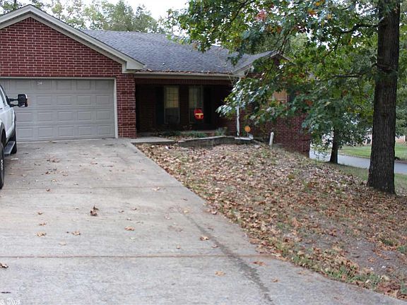2nd image of 2110 Fairmont Dr