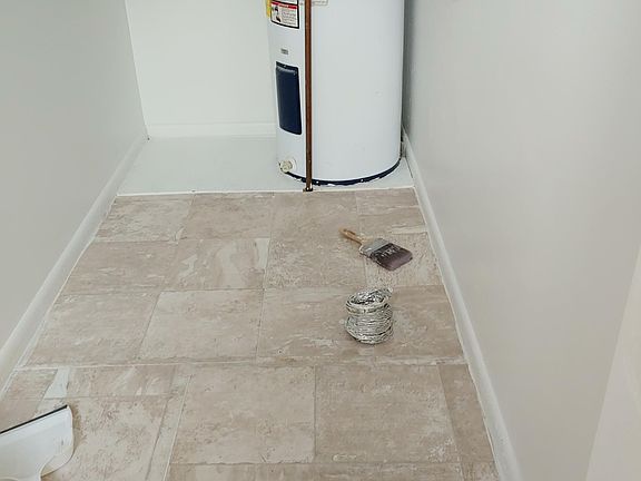 3rd image of 59 Thomas Dr