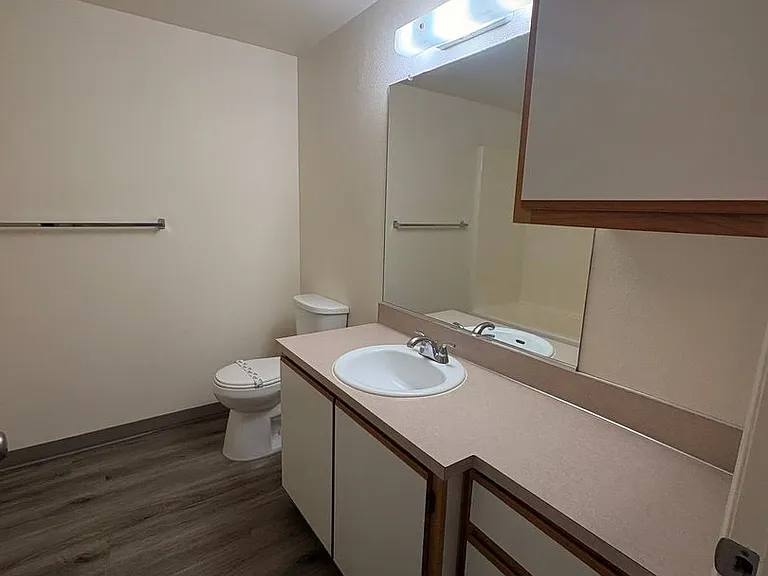 #345 Quail Hollow Apts — Photo 8