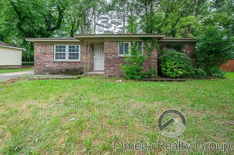 413 Wedgeworth Rd
