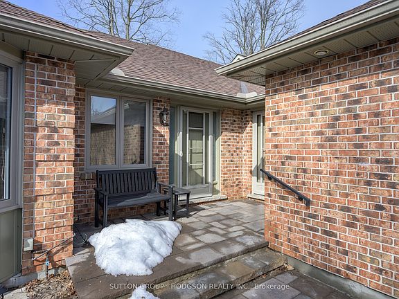 3rd image of 1443 Commissioners Rd W #34