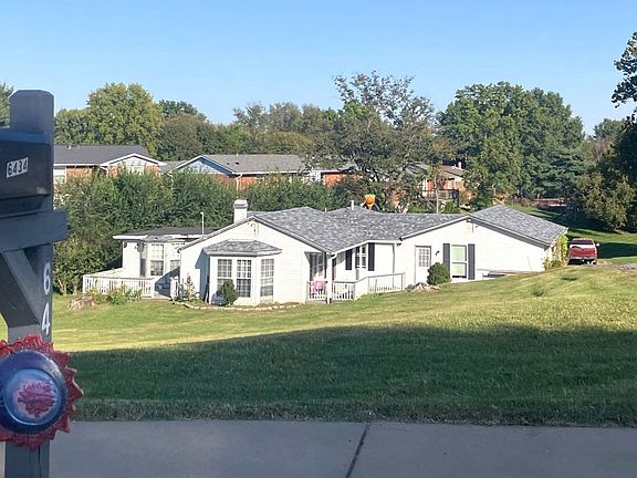2nd image of 6434 Christopher Dr