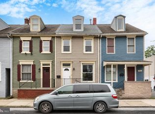 1523 Derry St, Harrisburg, PA 17104
