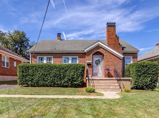 3922 Grandview Ave NW, Roanoke, VA 24012