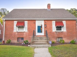 75 Strong St, Springfield, MA 01104