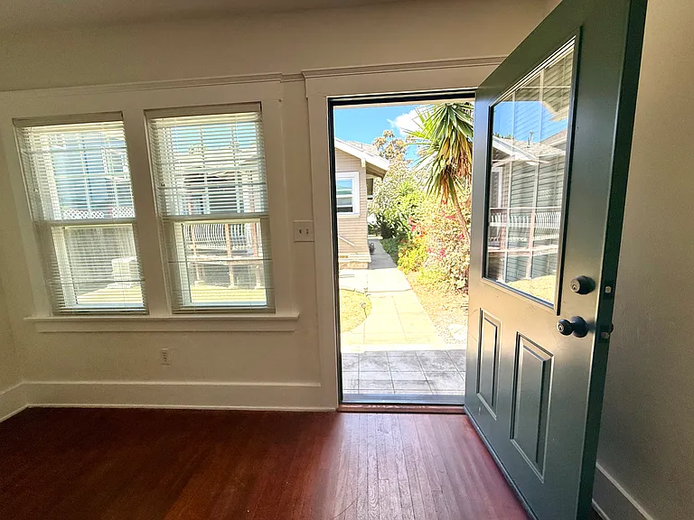 2643 A St — Photo 12