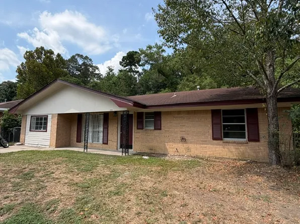 111 Francis St, New Llano, LA 71461