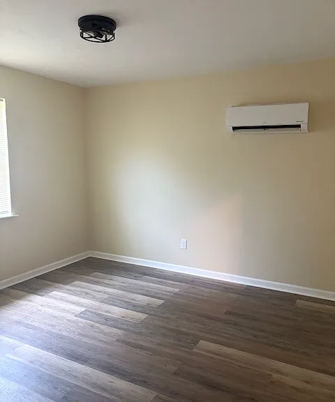 3817 Oakland Dr — Photo 9