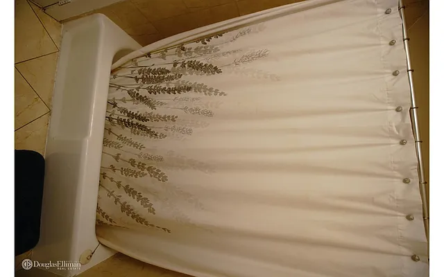 Rented by Douglas Elliman | media 18