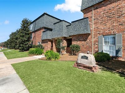 2511 Metairie Lawn Dr #104, Metairie, LA, 70002