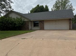 1401 SE Allyson Cir, Altus, OK 73521