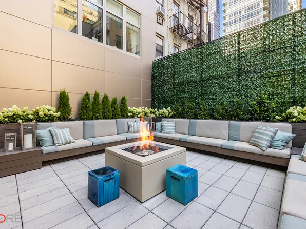 305 East 51st Street 26C image 12 of 12