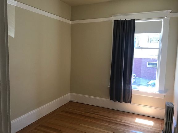 5th image of 1380 Washington St APT 1