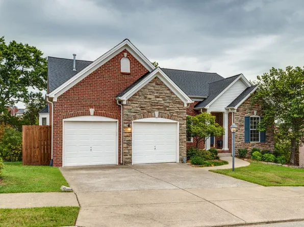 3024 Brookview Forest Dr, Nashville, TN 37211