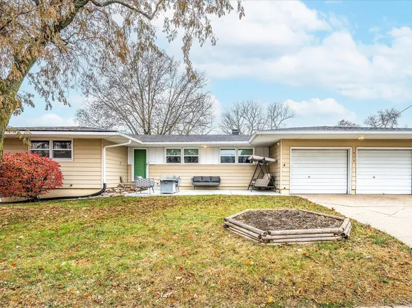 609 N 4th St, Missouri Valley, IA 51555