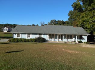 529 Cherry Ave, Roanoke, AL 36274