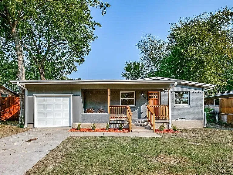 1220 Danville Dr — Photo 1