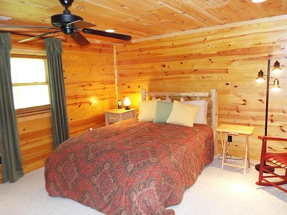 Bedroom 2 (Queen suite with TV, private den and office with 