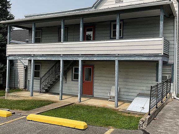 3rd image of 20-22 S Prince St #1