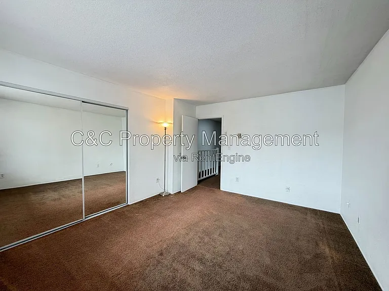 7099 Russan Ln — Photo 9