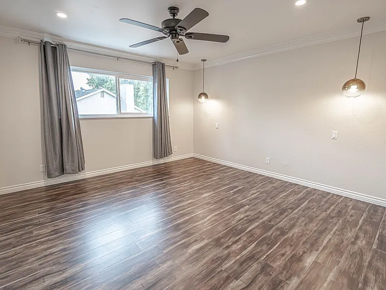 27544 Bernina Ave — Photo 14