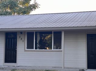 331 NW 10th St, Ontario, OR 97914