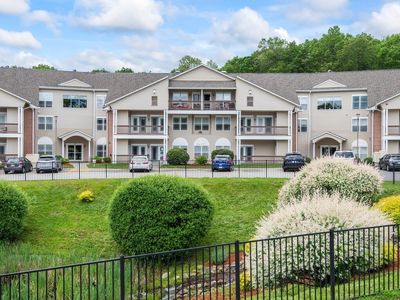 218 Reservoir St UNIT 211, Holden, MA, 01520