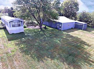 829 NE Hwy Ac, Clinton, MO 64735