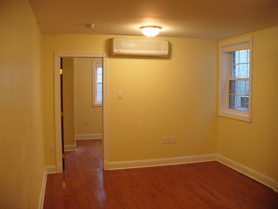 2nd image of 2504 S Broad St APT 3