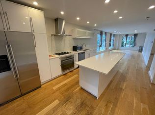 39 Thornton St, Roxbury, MA 02119