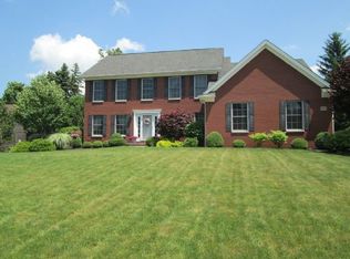 5159 Oakridge Dr, Hamburg, NY 14075