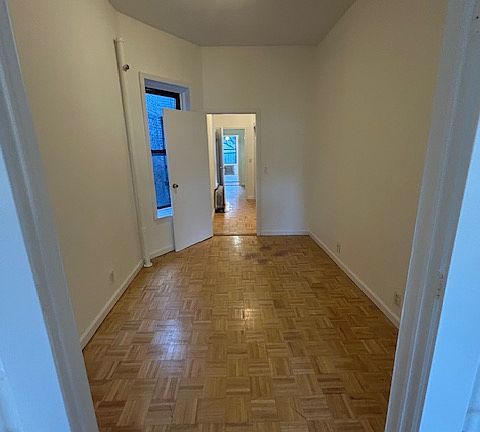 5th image of 318 E 90th St APT 5E